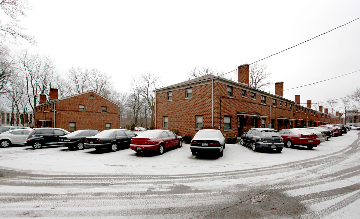 Trinity Suites in Columbus, OH - Building Photo