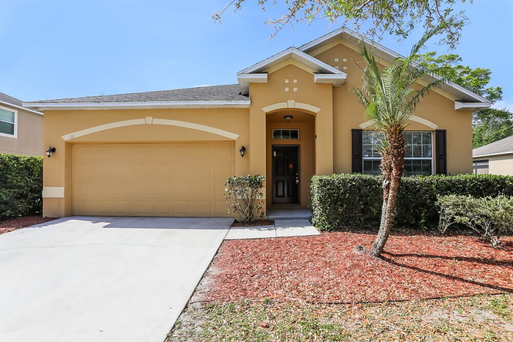1586 Danisco Pl in Apopka, FL - Building Photo