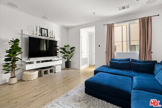 118 S Avenue 50 in Los Angeles, CA - Building Photo - Building Photo