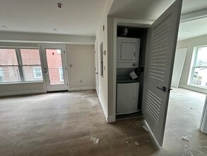 945 52nd St NE in Washington, DC - Foto de edificio - Building Photo