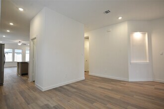 4116 Sterling Spgs in League City, TX - Building Photo - Building Photo