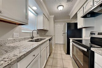 5351 King Richard Dr in Katy, TX - Building Photo - Building Photo