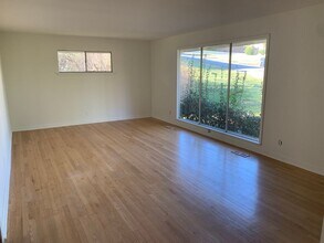 3618 Sunrise Terrace in Chattanooga, TN - Building Photo - Building Photo