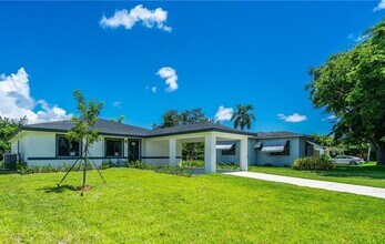 152 NW 18th St in Homestead, FL - Building Photo - Building Photo