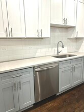 1224 W Rosemont Ave in Chicago, IL - Building Photo - Building Photo