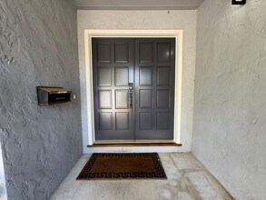 4288 Briarwood Way in Palo Alto, CA - Building Photo - Building Photo
