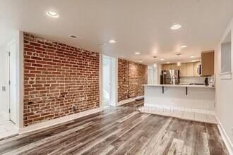 2730 N Downing St in Denver, CO - Building Photo - Building Photo