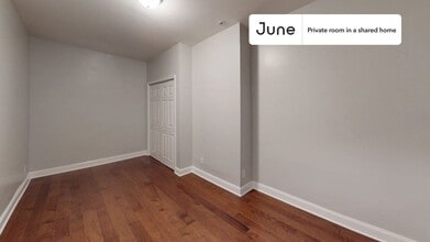 Private bedroom in 3 bed/1.5 bath Home in Washington, DC - Building Photo - Building Photo