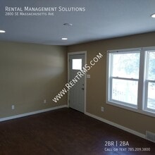 2800 SE Massachusetts Ave in Topeka, KS - Building Photo - Building Photo