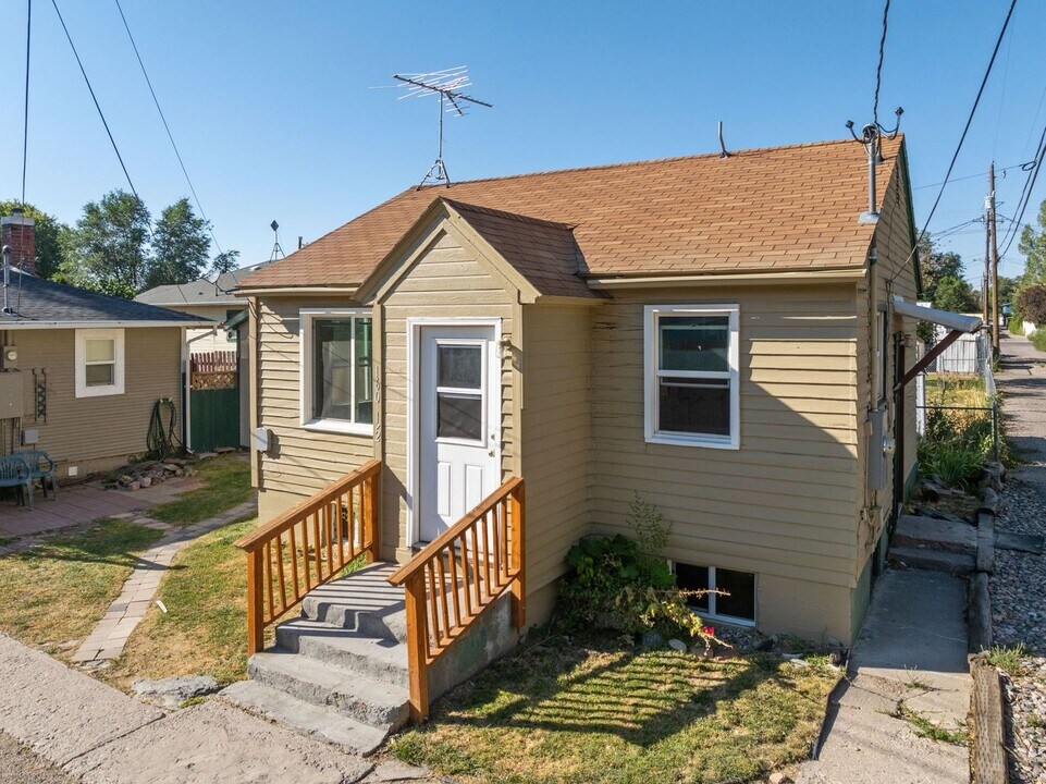 160 Park Ave-Unit -160 1/2 in Pocatello, ID - Building Photo