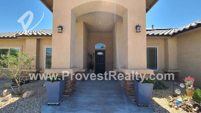 16209 Ridge View Dr in Apple Valley, CA - Building Photo - Building Photo