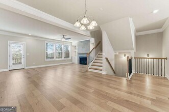 1337 Rosen Rd in Brookhaven, GA - Foto de edificio - Building Photo