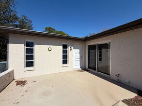 7419 Canterbury St in Spring Hill, FL - Building Photo - Building Photo