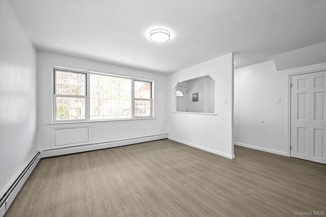 1684 W 9th St in Brooklyn, NY - Building Photo - Building Photo