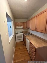 26 Allston St, Unit 1 in Boston, MA - Building Photo