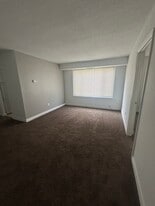 718 Brandywine St SE, Unit 102 in Washington, DC - Building Photo