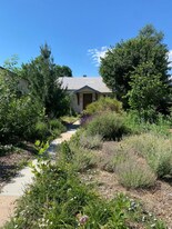 4624 E Dartmouth Ave in Denver, CO - Building Photo