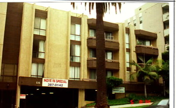 Lafayette Park Apartments in Los Angeles, CA - Building Photo - Building Photo