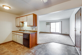 Covington Place Apartments in St. Cloud, MN - Foto de edificio - Interior Photo