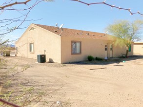 MONTEZUMA DUPLEX in Eloy, AZ - Building Photo - Other