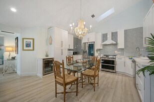 1801 S Us Highway 1 in Jupiter, FL - Building Photo