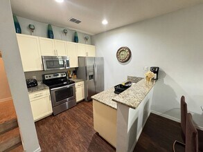 3226 Wish Ave in Kissimmee, FL - Building Photo - Building Photo