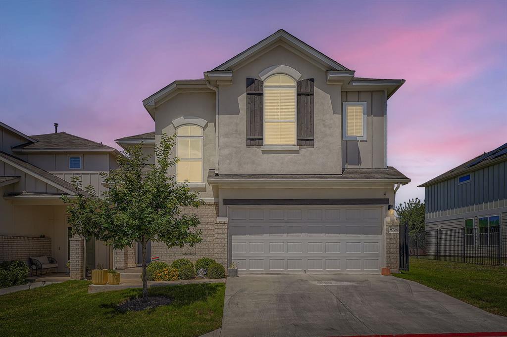 9708 Dawn Pearl Dr in Austin, TX - Foto de edificio