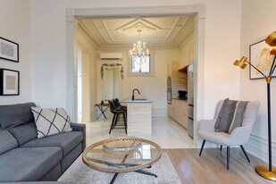 3829 QC-335 in Montréal, QC - Building Photo