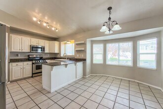 79 1720 N in Layton, UT - Building Photo - Building Photo