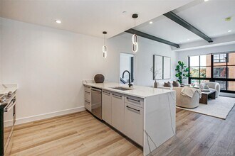 70 Memorial Plaza in Pleasantville, NY - Building Photo - Building Photo