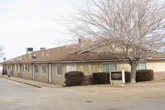 Cambridge Apartments in Adelanto, CA - Building Photo - Building Photo