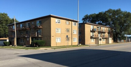 14501-14505 S Torrence Ave in Burnham, IL - Building Photo - Building Photo