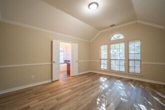 2002 Gardenridge Dr in Glenn Heights, TX - Building Photo - Building Photo