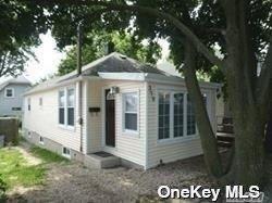 property at 379 Grand Central Pl