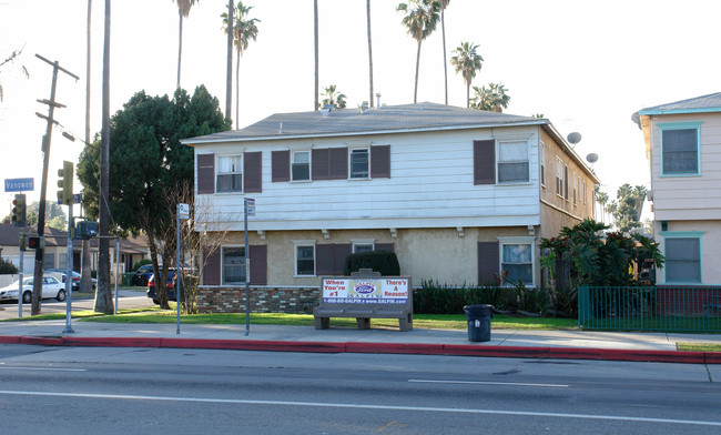 6771 Tyrone Ave in Van Nuys, CA - Building Photo - Building Photo