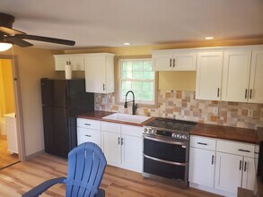 402 Grubb Rd in Boyers, PA - Building Photo - Building Photo