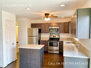 3 Juliana Cir W in Annapolis, MD - Building Photo - Building Photo