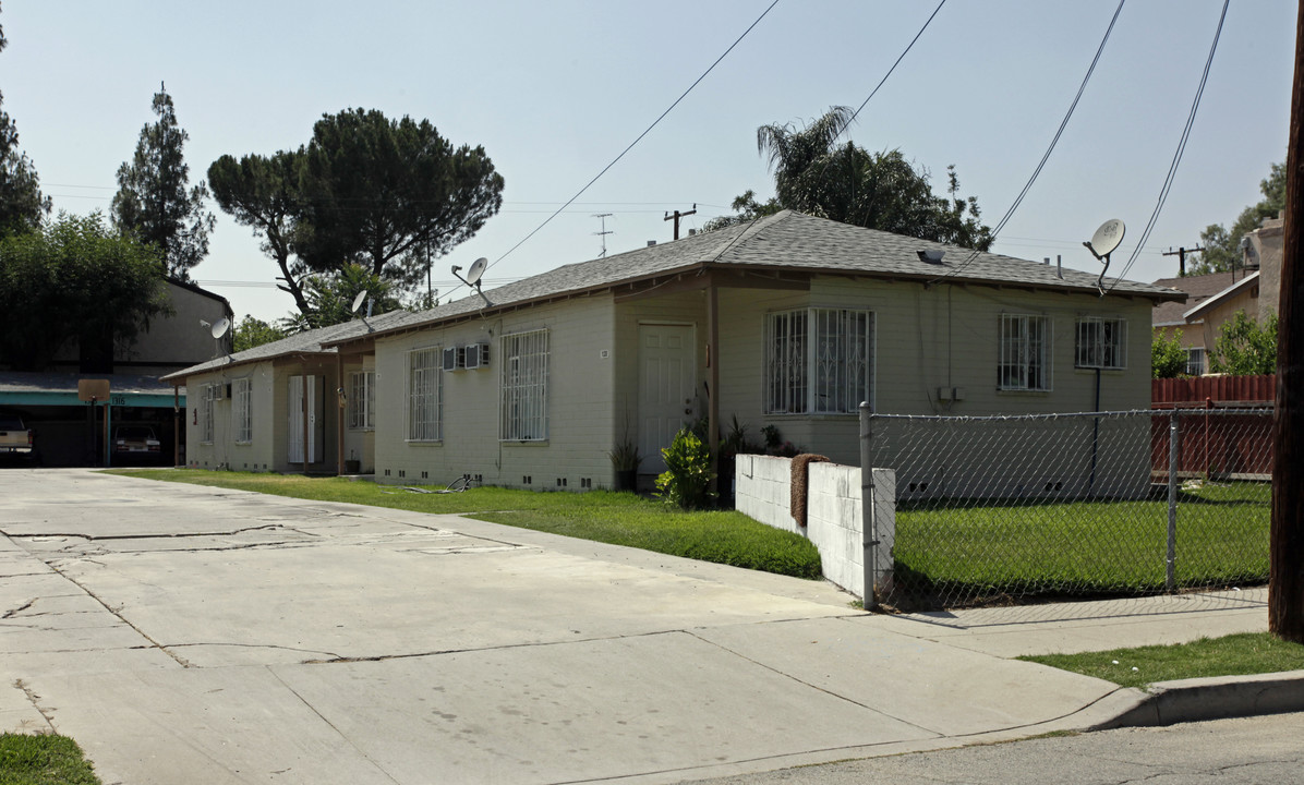 1312-1320 Massachusetts Ave in San Bernardino, CA - Foto de edificio