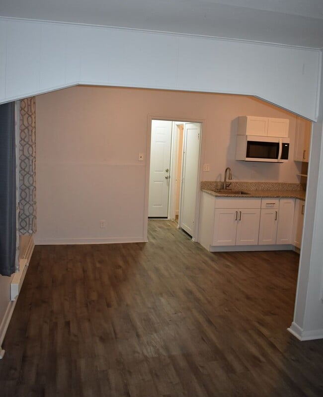 1213 W Pine St in Rawlins, WY - Building Photo - Building Photo