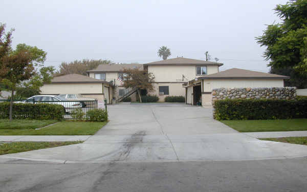 1448 W Stoneridge Ct in Ontario, CA - Building Photo - Building Photo