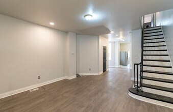 6124 Walnut St in Philadelphia, PA - Building Photo - Building Photo