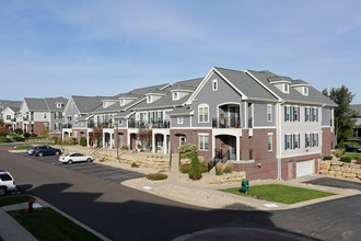 Glacier Valley Apartments in Madison, WI - Foto de edificio - Building Photo