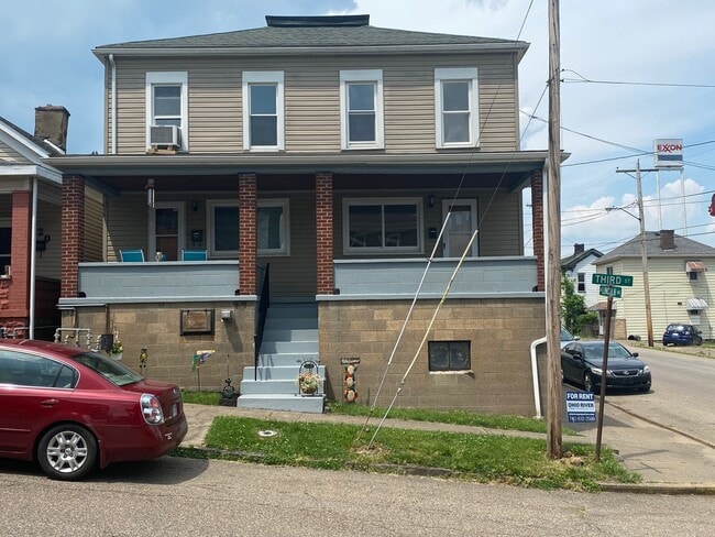 118 3rd St