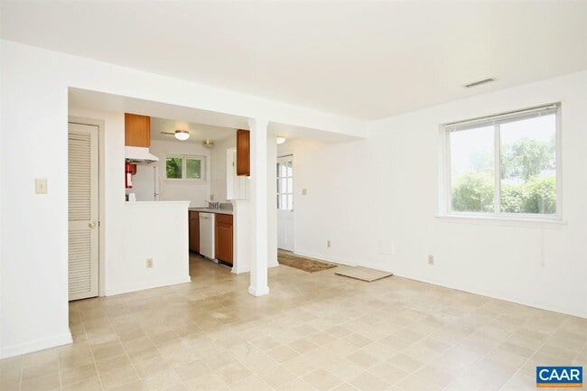 property at 124 Thomas Dr