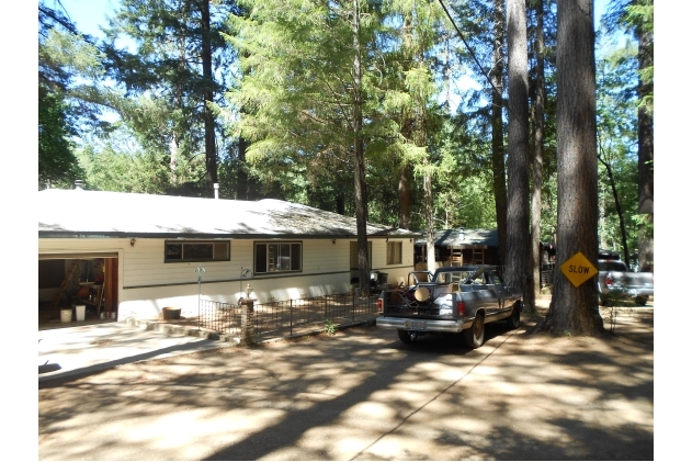 9626-9630 Carrie Ln in Kelseyville, CA - Building Photo