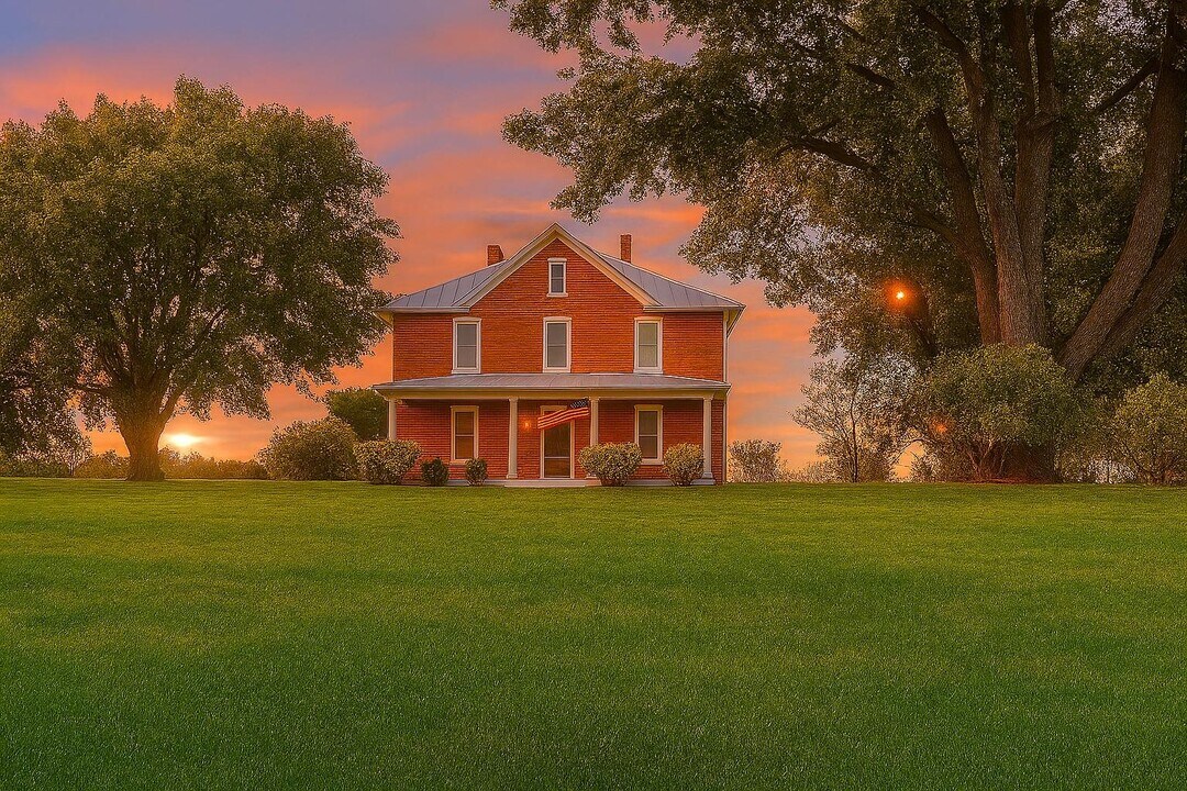 3039 John Wayland Hwy in Dayton, VA - Building Photo