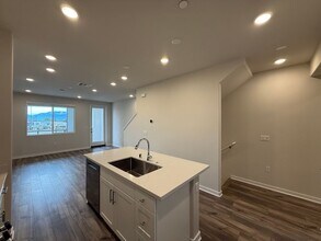 9513 Hannah Wy in Riverside, CA - Building Photo - Building Photo