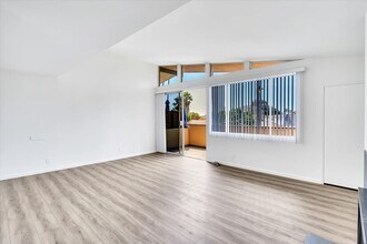 1023 21st St, Unit 3 in Santa Monica, CA - Foto de edificio - Building Photo