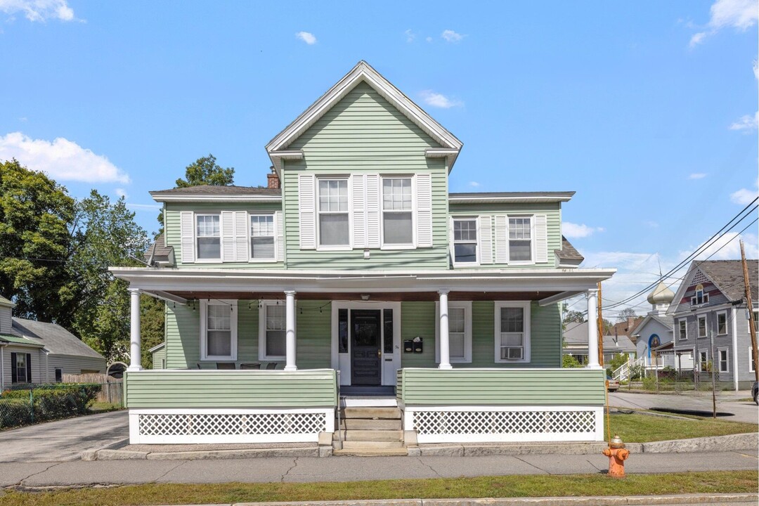 36 Centre St in Concord, NH - Building Photo