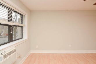 448 W Barry Ave in Chicago, IL - Building Photo - Building Photo